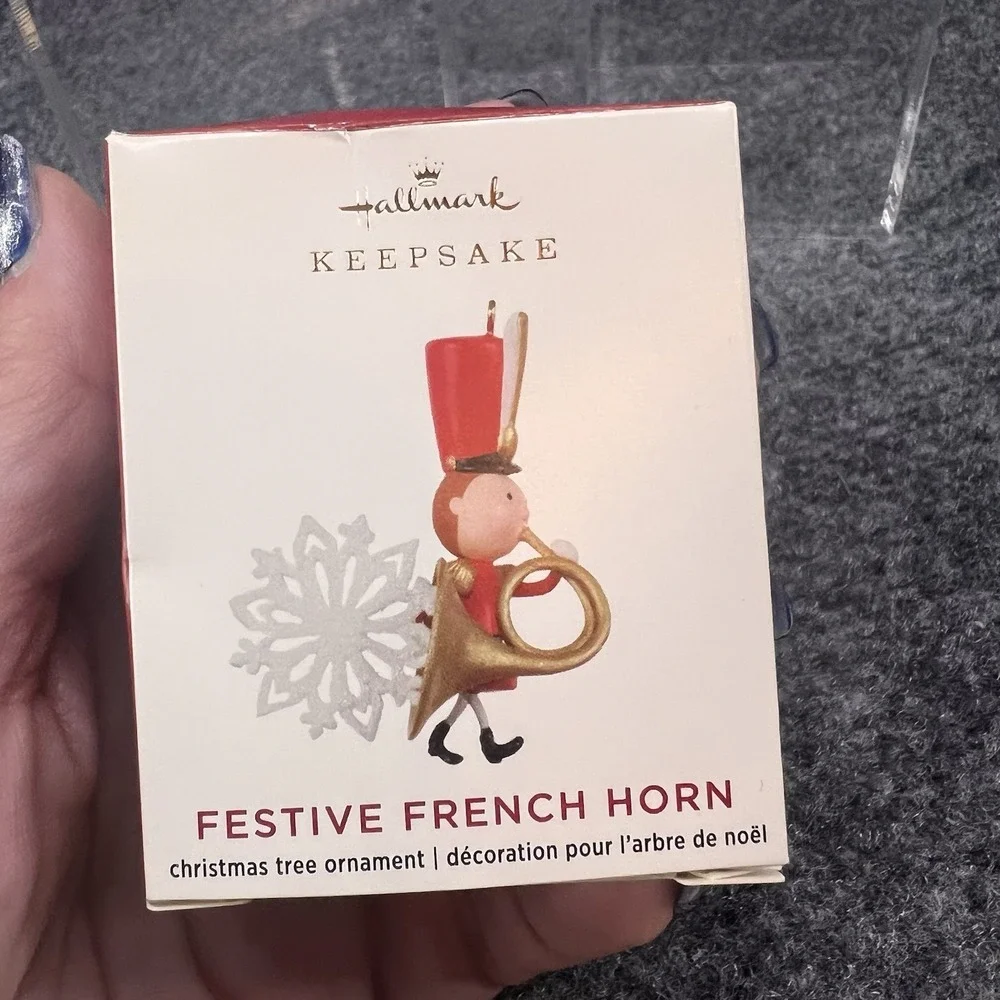2020 Hallmark Festive French Horn Limited Edition Miniature Ornament LPR3441